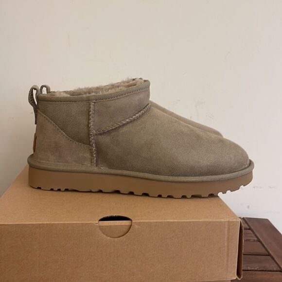 UGG Classic Ultra Mini Booties Antelope USA Women Size 11/UK 9/EU 42 - Picture 8 of 14